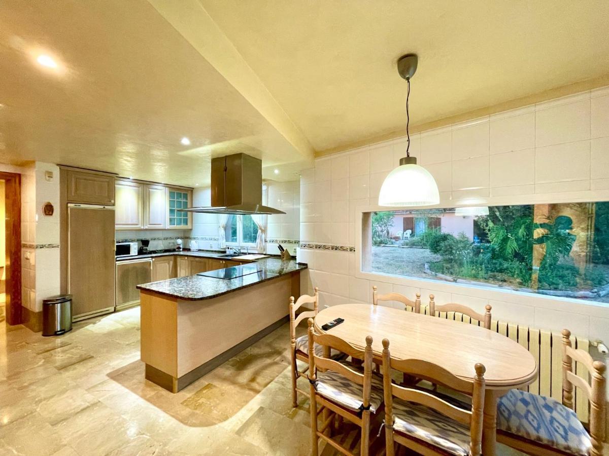 בוניולה Confortable Chalet Con Piscina מראה חיצוני תמונה